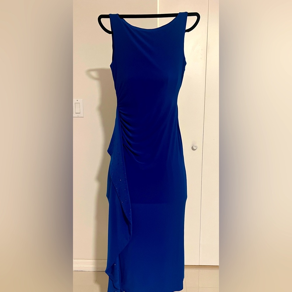 NINE WEST wedding guest dress Size 4 
Royal Blue.